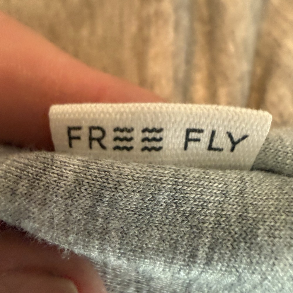 Free Fly Women Bamboo Crewneck Sweatshirt Gray Pullover Medium Outdoors NEW - Picture 5 of 12
